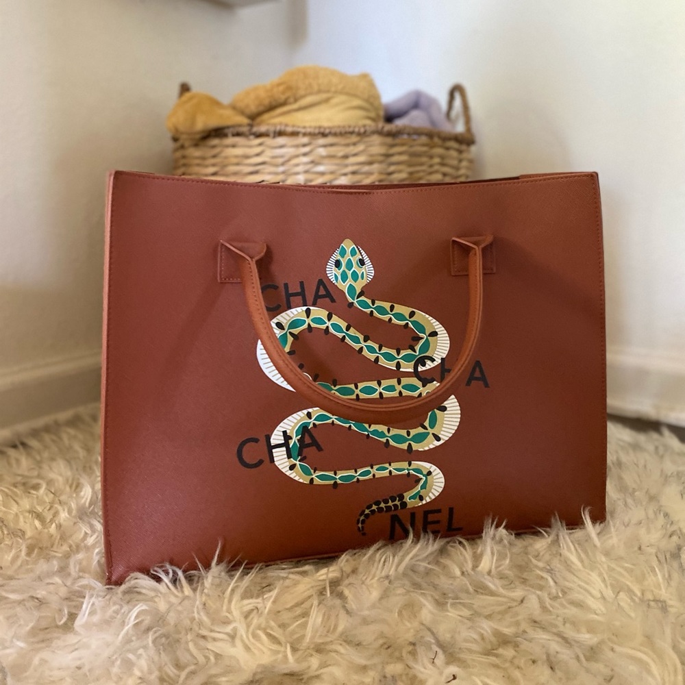 Los Angeles Trading Co Modern Vegan Tote featuring Snake